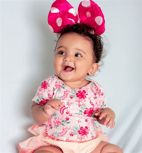 300 BEST Baby Girl Names that Start with V - Baby Names - MyBump2Baby