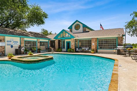 Solarium - 4900 Joe Ramsey Blvd E Greenville, TX 75401 | Apartments.com