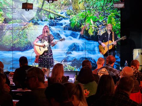Live Lounge — Login Lounge | Coworking, Live Events, Cafe & Bar