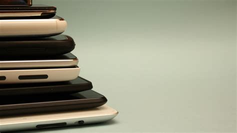 Motorola Moto G64 5G launched in India with MediaTek Dimensity 7025 ...