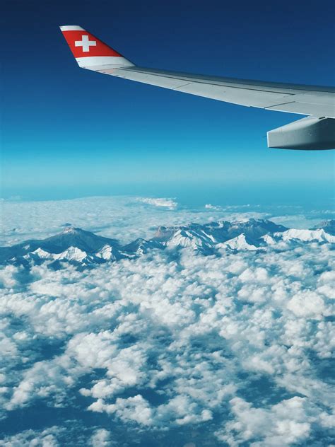27+ Airplane Window Pictures | Download Free Images on Unsplash