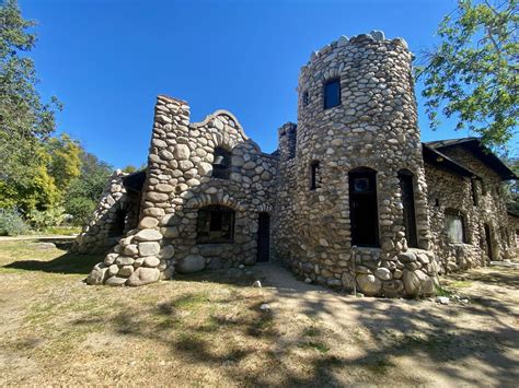 #129: The Lummis House/"El Alisal" (Highland Park) - Etan Does LA