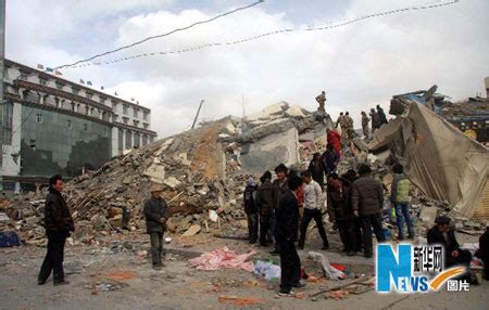 中国青海省の地震、死者589人に 写真2枚 国際ニュース：AFPBB News