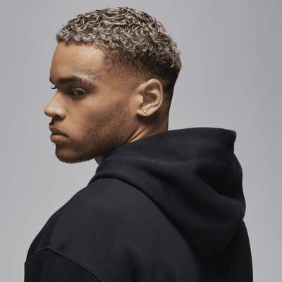 Jordan Essentials Men's Fleece Pullover Hoodie. Nike IN