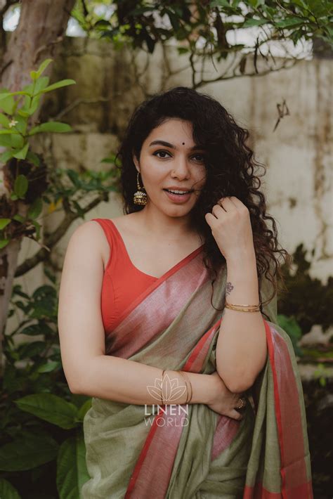 Lailah - Organic Olive Green Pure Linen Saree | Linen World