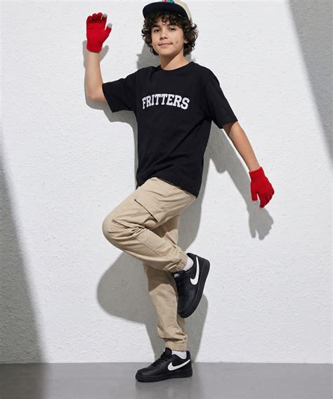 University Tee In Night Black – Fritters