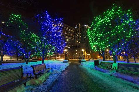 About Christmas Lights Across Canada - Canada.ca