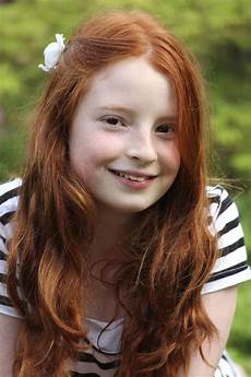 Hairstyles For With Hair by 28 Easy Communion Hairstyles For That Stole Hairstyles For With Hair