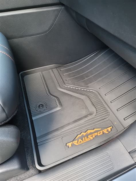Floor mats inside the Trailsport | Honda Pilot - Honda Pilot Forums