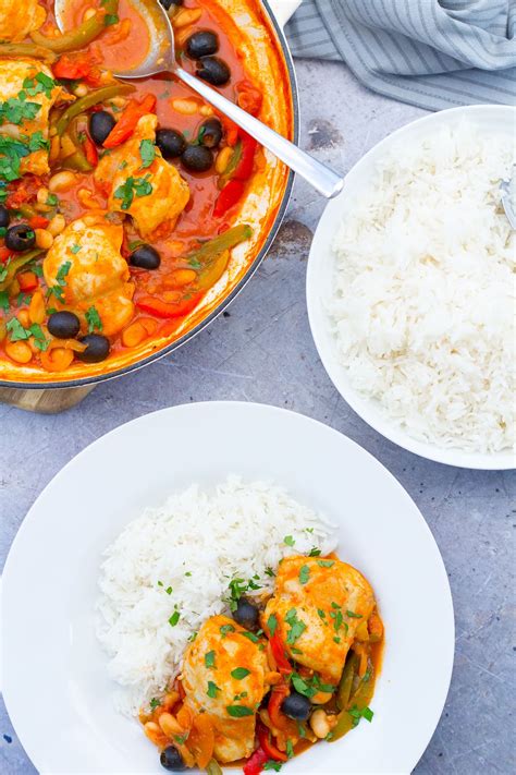 Easy Spanish Chicken Stew - Easy Peasy Foodie
