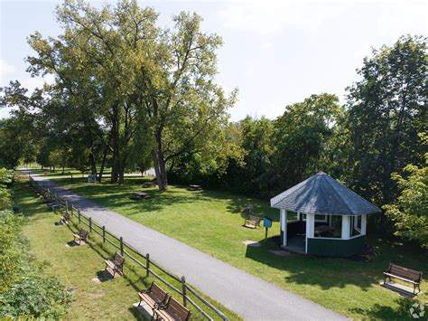 Niskayuna, NY City Guide | About Living in Niskayuna - Homes.com