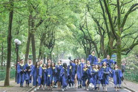 2016届毕业照_学生风采_沧州市第一中学