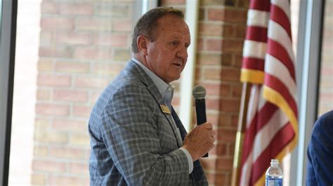 State Rep. Neil Friske responds to arrest reporting at Petoskey forum