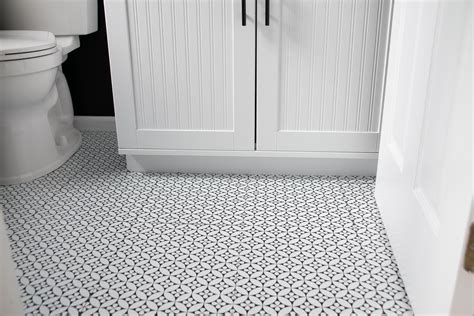 Small Powder Room Floor Tiles