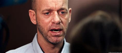 France Criticizes Israel After Palestinian Lawyer Deported | NewsClick