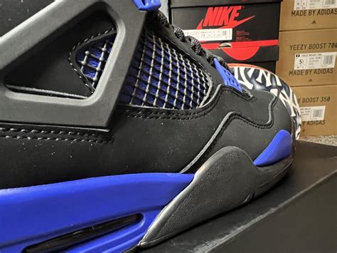 Blue thunder 4 from yeeshoes : r/Repsneakers