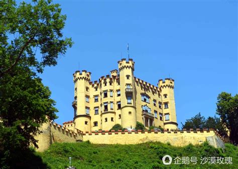 全球最美的10座城堡，德国新天鹅堡最出名，俄罗斯燕子堡颜值最高~