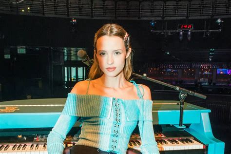 75 French Pop Artists Who Broke Barriers - GigWise