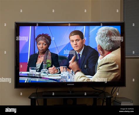 Question Time 的图像结果