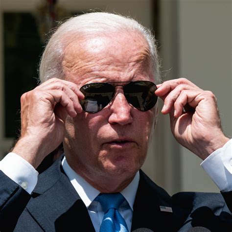 Joe Biden Sunglasses There's Plenty Of Evidence Of Corruption Around