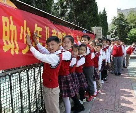 开学第一天，久违了，王府校园！ | 北京王府学校官网