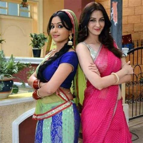 Bhabiji Ghar Par Hain 1st July 2019 written update: Amma comes to ...