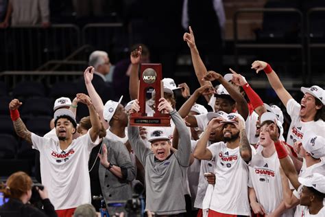 NCAA Tournament adds another chapter of basketball lore to Madison ...