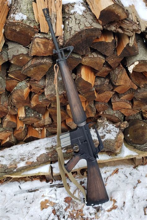 Classic Wood Furniture for AR-15 Rifles From American-Icon - Shooting ...