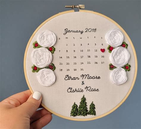 Custom Wedding Embroidery Hoop, Personalized Gift, Floral Name ...