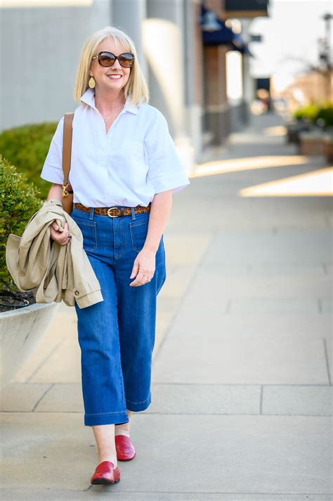 How to Wear Wide Leg Crop Jeans this Spring & Summer - Dressed for My Day