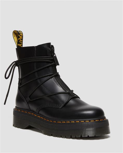 Jarrick II Laced Leather Platform Boots in Black | Dr. Martens