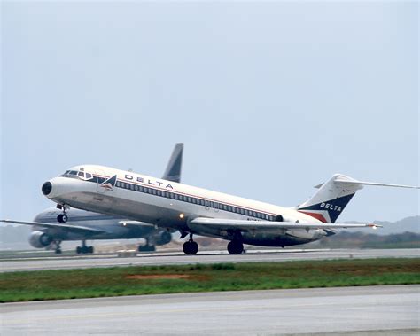 DC-9 Archives - AirlineReporter : AirlineReporter