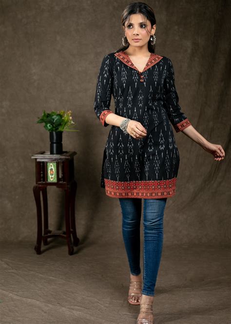 Graceful Ikat and Ajrakh Combination Tunic – Sujatra