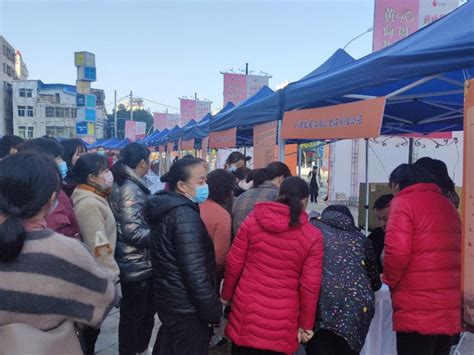 武汉携手红安——2023年劳务协作招聘会成功举办--湖北省人力资源和社会保障厅