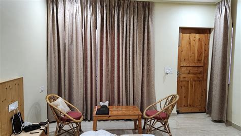 THE VINTAGE HILL VILLAGE (Tehri Range) - Hotel Reviews, Photos, Rate ...