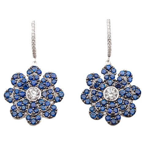 Chanel CC large gold dangling earrings at 1stDibs | chanel gold dangle ...