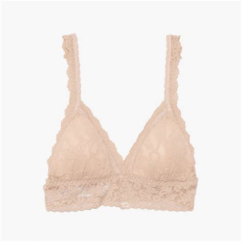 32 comfortable bras to shop for everyday wear | Vogue India