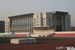 中国占地面积最大的三大中学! 这根本就是大学的规模!
