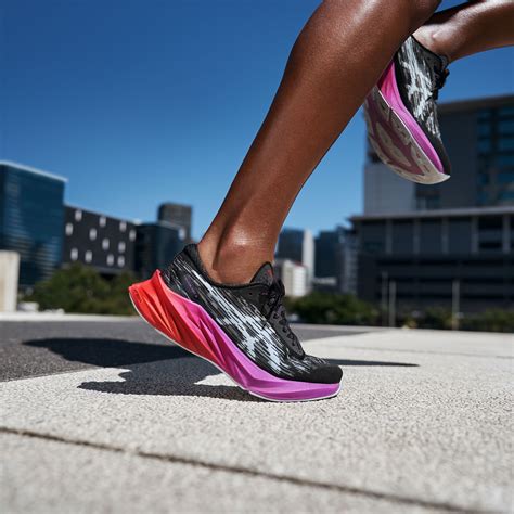 Asics Novablast 3 Womens Running Shoes - Black at Cristal Lawrence blog