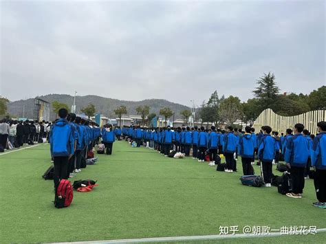 【安徽新锐集团】滁州海亮学校——2023高复班招生啦！ - 哔哩哔哩