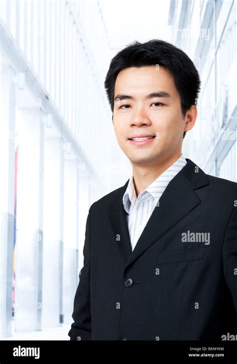 Cucasian Man Business Suit 的图像结果