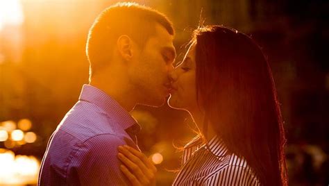 Relacionamento ? soma e n?o subtra??o! | Camisetas