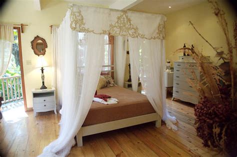 THE LILY POND HOUSE HOTEL (Roatan/West End) - Guesthouse Reviews ...