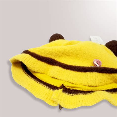 Buy Kids Winter Cap (Ripe Lemon & Black) Online India | Star And Daisy