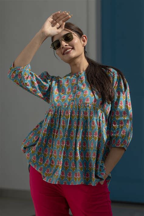 Shor Gulabi Women's Pure Cotton Pleated Top - SPARSA India