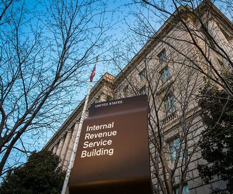 Report: First 113 Days of Americans' Earnings Goes to Taxes | Newsmax.com