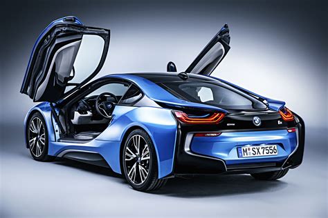 2014 BMW i8 Review - Automobile Magazine
