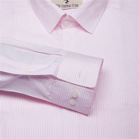 Slim Fit vs Regular Fit Shirt: Style Guide