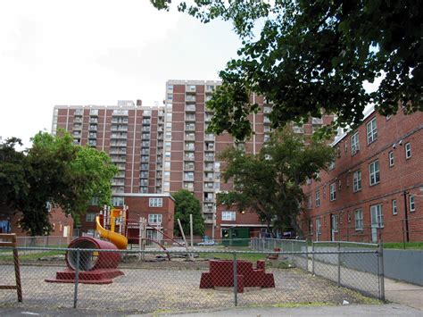 Locations Hub - McCulloh Homes