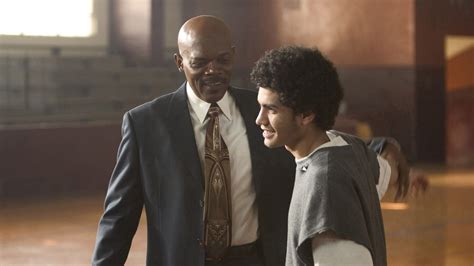 Samuel L. Jackson maakt geen vrienden in de dramafilm Coach Carter ...